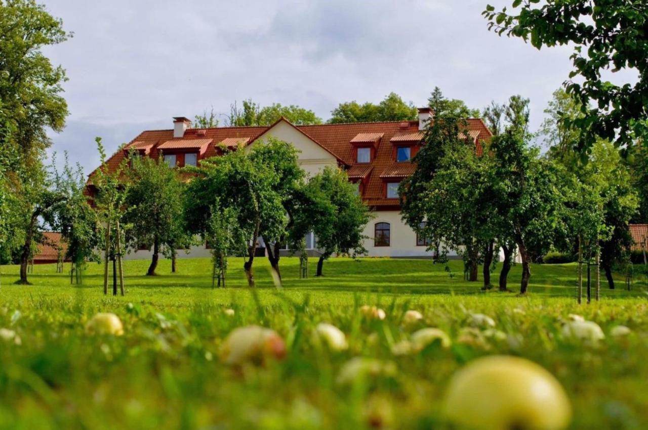 Hotel Kalnmuizas Pils Exterior foto